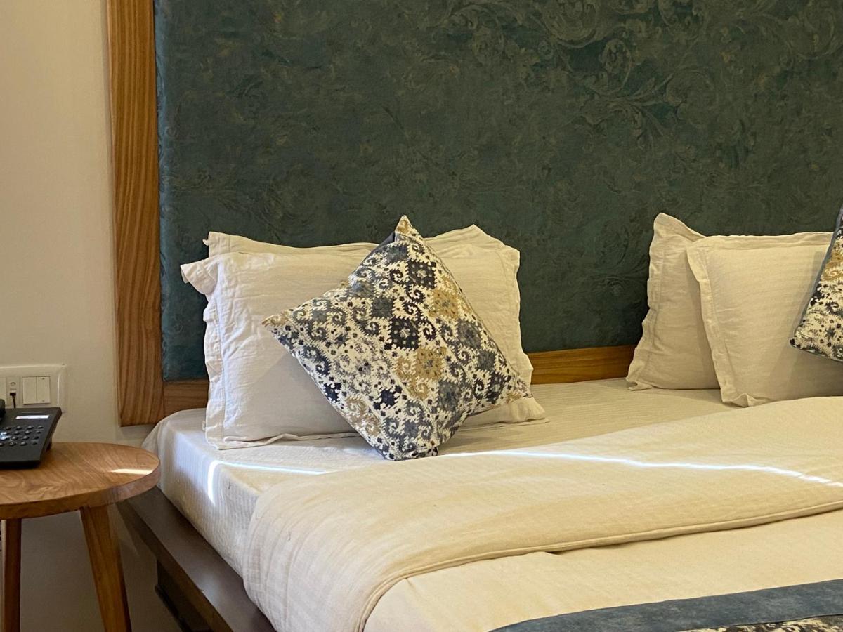 Hotel Palam Hills 레 외부 사진